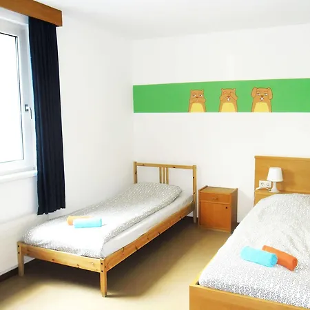 Hostel Marmota * Инсбрук