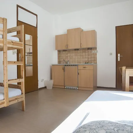 Hostel Marmota Хостел
