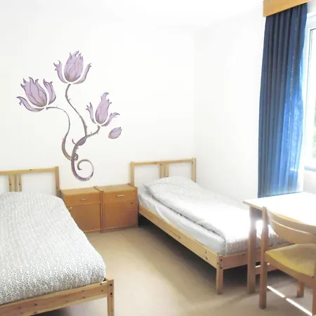 Hostel Marmota * Инсбрук