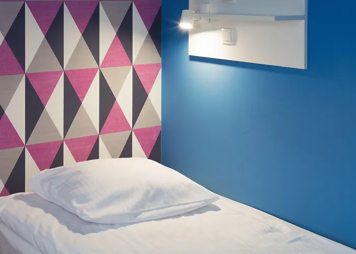 旅馆 旱獭旅馆 *